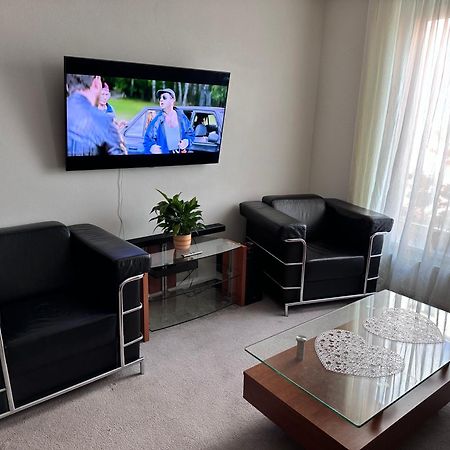 Old Town Apartments Zderadova 6 Брно Экстерьер фото