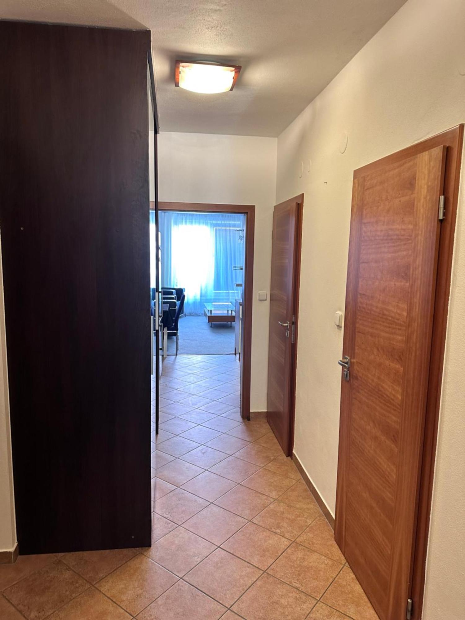 Old Town Apartments Zderadova 6 Брно Экстерьер фото