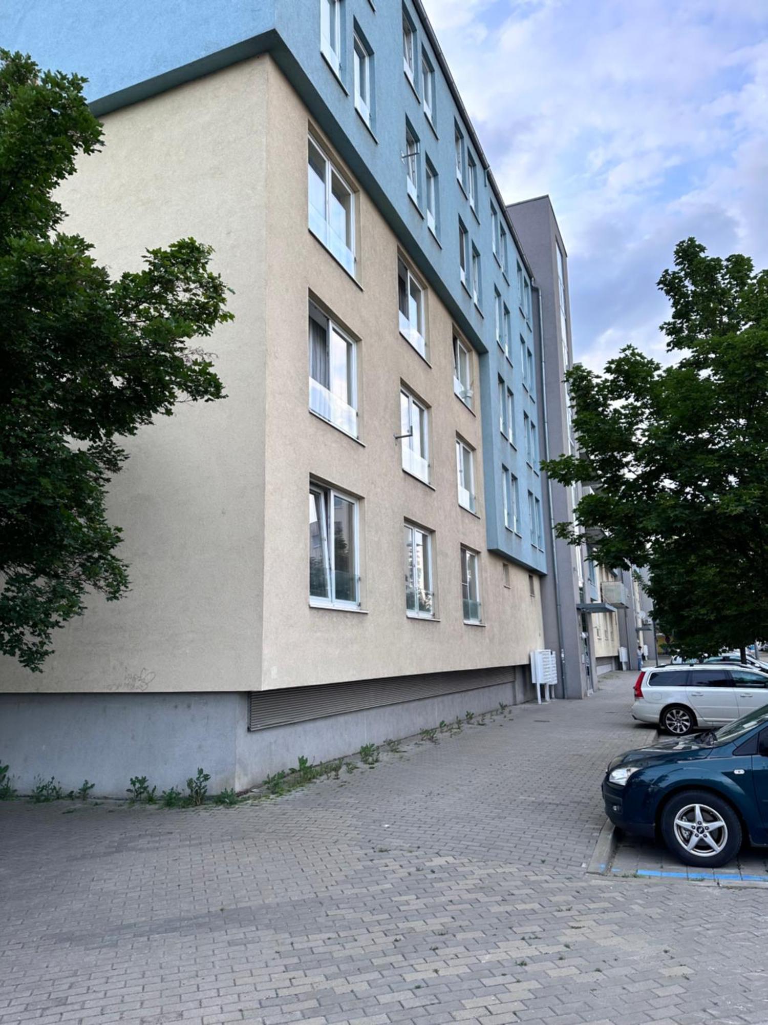Old Town Apartments Zderadova 6 Брно Экстерьер фото